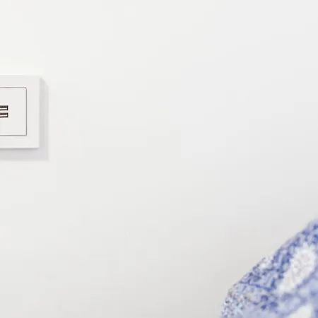 Cozy In With Free Parking Apartment